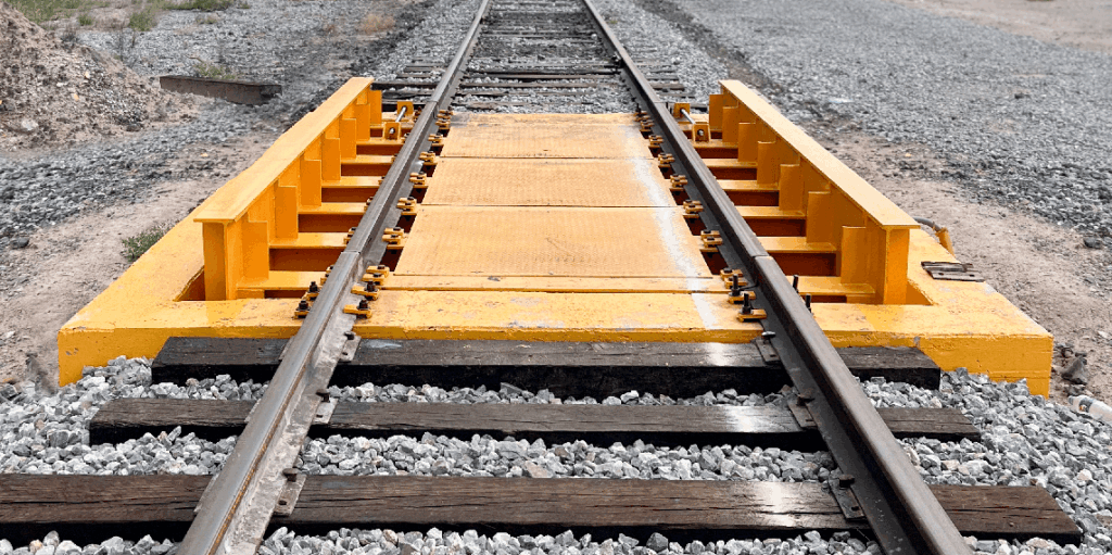 Báscula ferroviaria frente